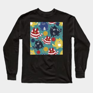 Bright Fluffy Cats Playing with Wool on Turquoise Background Long Sleeve T-Shirt